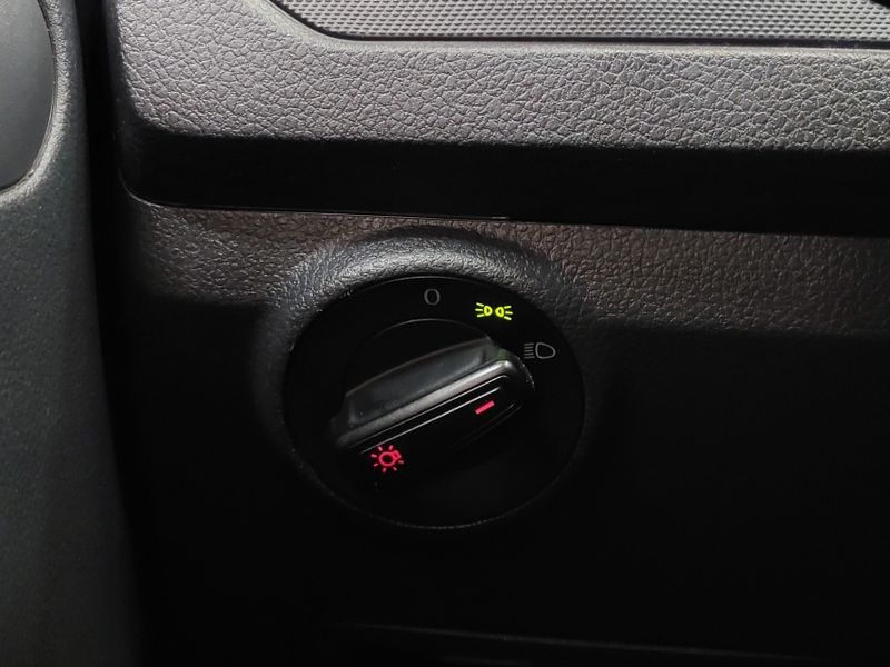 Volkswagen GOL 1.0 12V MPI TOTALFLEX 4P MANUAL 2022/2023 BETIOLO NOVOS E SEMINOVOS LAJEADO / Carros no Vale Volkswagen GOL 1.0 12V MPI TOTALFLEX 4P MANUAL 2022/2023 BETIOLO NOVOS E SEMINOVOS LAJEADO / Carros no Vale