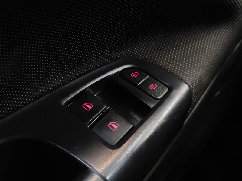 Volkswagen GOL 1.6 MSI TOTALFLEX 4P MANUAL 2019/2020 BETIOLO NOVOS E SEMINOVOS LAJEADO / Carros no Vale Volkswagen GOL 1.6 MSI TOTALFLEX 4P MANUAL 2019/2020 BETIOLO NOVOS E SEMINOVOS LAJEADO / Carros no Vale