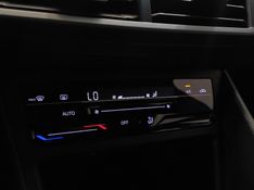 Volkswagen NIVUS 1.0 200 TSI TOTAL FLEX HIGHLINE AUTOMÁTICO 2022/2022 BETIOLO NOVOS E SEMINOVOS LAJEADO / Carros no Vale