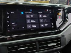 Volkswagen NIVUS 1.0 200 TSI TOTAL FLEX HIGHLINE AUTOMÁTICO 2022/2022 BETIOLO NOVOS E SEMINOVOS LAJEADO / Carros no Vale