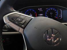 Volkswagen NIVUS 1.0 200 TSI TOTAL FLEX HIGHLINE AUTOMÁTICO 2022/2023 BETIOLO NOVOS E SEMINOVOS LAJEADO / Carros no Vale