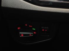 Volkswagen NIVUS 1.0 200 TSI TOTAL FLEX HIGHLINE AUTOMÁTICO 2022/2023 BETIOLO NOVOS E SEMINOVOS LAJEADO / Carros no Vale