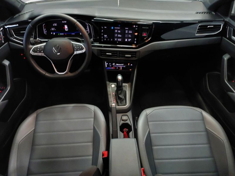 Volkswagen NIVUS 1.0 200 TSI TOTAL FLEX HIGHLINE AUTOMÁTICO 2022/2022 BETIOLO NOVOS E SEMINOVOS LAJEADO / Carros no Vale
