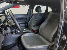 Volkswagen NIVUS 1.0 200 TSI TOTAL FLEX HIGHLINE AUTOMÁTICO 2022/2023 BETIOLO NOVOS E SEMINOVOS LAJEADO / Carros no Vale