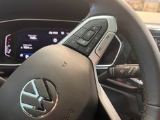 Volkswagen T-CROSS 1.0 200 TSI TOTAL FLEX COMFORTLINE AUTOMÁTICO 2023/2023 BETIOLO NOVOS E SEMINOVOS LAJEADO / Carros no Vale