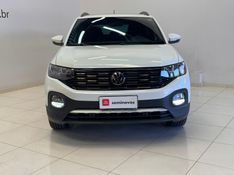 Volkswagen T-CROSS 1.0 200 TSI TOTAL FLEX COMFORTLINE AUTOMÁTICO 2023/2023 BETIOLO NOVOS E SEMINOVOS LAJEADO / Carros no Vale