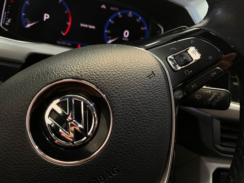 Volkswagen T-CROSS 1.4 250 TSI TOTAL FLEX HIGHLINE AUTOMÁTICO 2019/2020 BETIOLO NOVOS E SEMINOVOS LAJEADO / Carros no Vale Volkswagen T-CROSS 1.4 250 TSI TOTAL FLEX HIGHLINE AUTOMÁTICO 2019/2020 BETIOLO NOVOS E SEMINOVOS LAJEADO / Carros no Vale