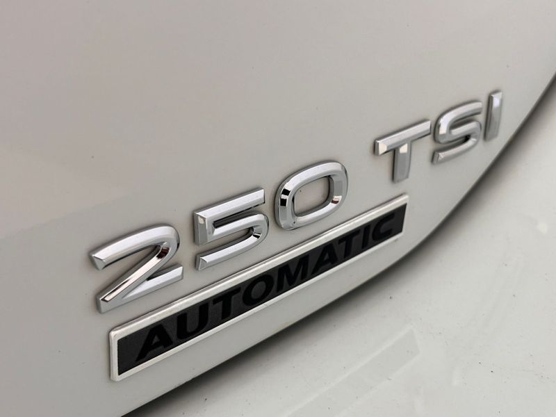 Volkswagen T-CROSS 1.4 250 TSI TOTAL FLEX HIGHLINE AUTOMÁTICO 2019/2020 BETIOLO NOVOS E SEMINOVOS LAJEADO / Carros no Vale Volkswagen T-CROSS 1.4 250 TSI TOTAL FLEX HIGHLINE AUTOMÁTICO 2019/2020 BETIOLO NOVOS E SEMINOVOS LAJEADO / Carros no Vale