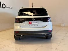Volkswagen T-CROSS 1.4 250 TSI TOTAL FLEX HIGHLINE AUTOMÁTICO 2019/2020 BETIOLO NOVOS E SEMINOVOS LAJEADO / Carros no Vale
