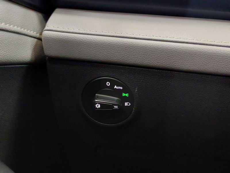 Volkswagen TAOS 1.4 250 TSI TOTAL FLEX COMFORTLINE AUTOMÁTICO 2022/2023 BETIOLO NOVOS E SEMINOVOS LAJEADO / Carros no Vale Volkswagen TAOS 1.4 250 TSI TOTAL FLEX COMFORTLINE AUTOMÁTICO 2022/2023 BETIOLO NOVOS E SEMINOVOS LAJEADO / Carros no Vale