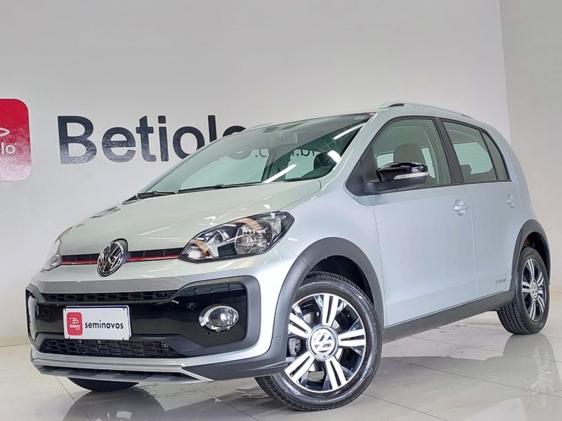 Volkswagen UP 1.0 170 TSI TOTAL FLEX XTREME 4P MANUAL 2021/2021 BETIOLO NOVOS E SEMINOVOS LAJEADO / Carros no Vale