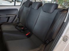 Volkswagen UP 1.0 MPI MOVE UP 12V FLEX 4P MANUAL 2016/2017 BETIOLO NOVOS E SEMINOVOS LAJEADO / Carros no Vale