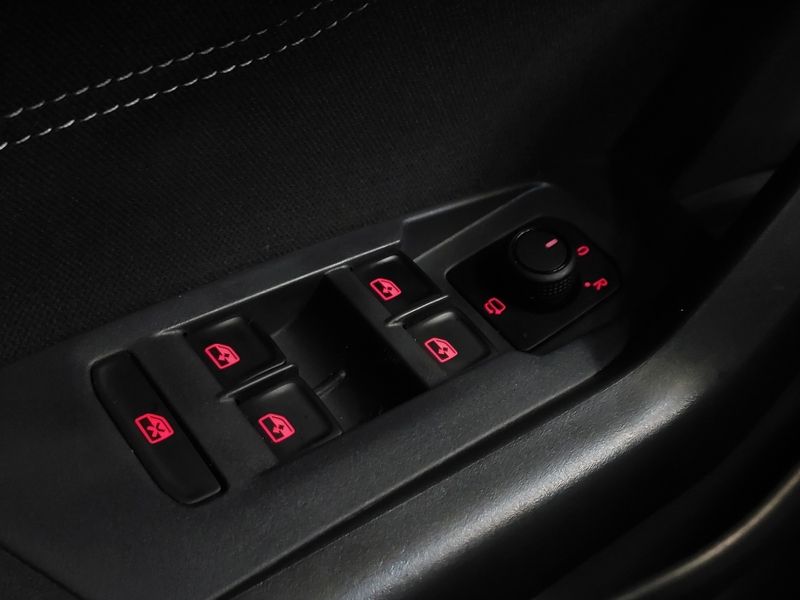 Volkswagen VIRTUS 1.4 250 TSI EXCLUSIVE AUTOMÁTICO 2023/2023 BETIOLO NOVOS E SEMINOVOS LAJEADO / Carros no Vale Volkswagen VIRTUS 1.4 250 TSI EXCLUSIVE AUTOMÁTICO 2023/2023 BETIOLO NOVOS E SEMINOVOS LAJEADO / Carros no Vale