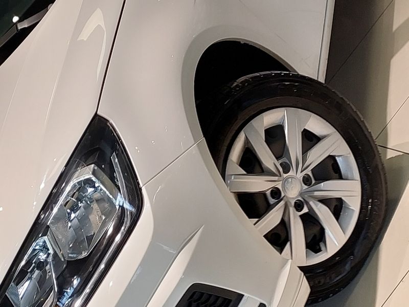 Volkswagen VOYAGE 1.0 12V MPI TOTALFLEX 4P MANUAL 2022/2023 BETIOLO NOVOS E SEMINOVOS LAJEADO / Carros no Vale Volkswagen VOYAGE 1.0 12V MPI TOTALFLEX 4P MANUAL 2022/2023 BETIOLO NOVOS E SEMINOVOS LAJEADO / Carros no Vale