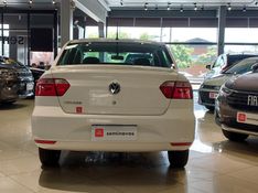 Volkswagen VOYAGE 1.0 12V MPI TOTALFLEX 4P MANUAL 2022/2023 BETIOLO NOVOS E SEMINOVOS LAJEADO / Carros no Vale