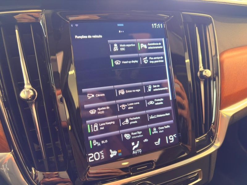 Volvo S90 2.0 T8 HYBRID INSCRIPTION AWD GEARTRONIC 2019/2020 BETIOLO NOVOS E SEMINOVOS LAJEADO / Carros no Vale