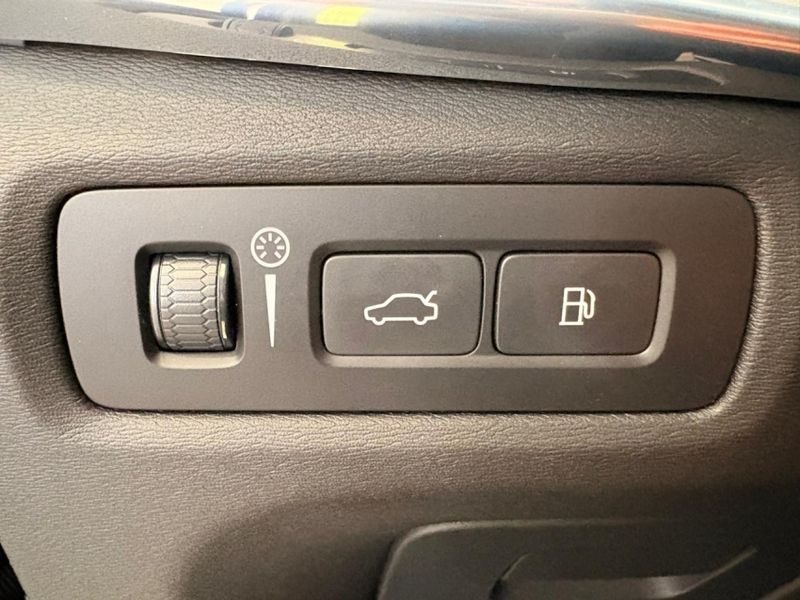 Volvo S90 2.0 T8 HYBRID INSCRIPTION AWD GEARTRONIC 2019/2020 BETIOLO NOVOS E SEMINOVOS LAJEADO / Carros no Vale