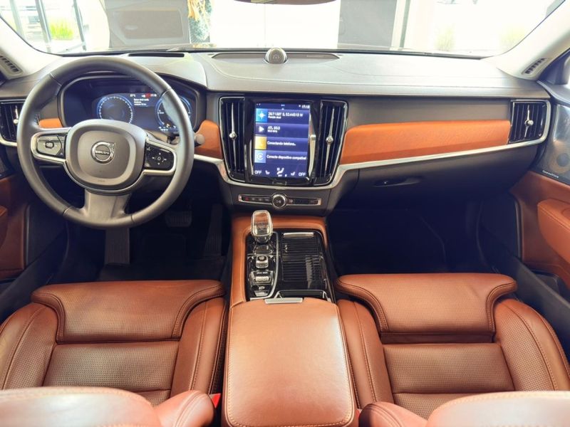 Volvo S90 2.0 T8 HYBRID INSCRIPTION AWD GEARTRONIC 2019/2020 BETIOLO NOVOS E SEMINOVOS LAJEADO / Carros no Vale Volvo S90 2.0 T8 HYBRID INSCRIPTION AWD GEARTRONIC 2019/2020 BETIOLO NOVOS E SEMINOVOS LAJEADO / Carros no Vale