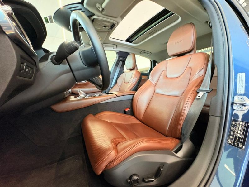 Volvo S90 2.0 T8 HYBRID INSCRIPTION AWD GEARTRONIC 2019/2020 BETIOLO NOVOS E SEMINOVOS LAJEADO / Carros no Vale