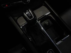 Volvo XC60 2.0 T5 GASOLINA MOMENTUM AWD GEARTRONIC 2017/2018 BETIOLO NOVOS E SEMINOVOS LAJEADO / Carros no Vale