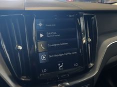 Volvo XC60 2.0 T5 GASOLINA MOMENTUM AWD GEARTRONIC 2017/2018 BETIOLO NOVOS E SEMINOVOS LAJEADO / Carros no Vale