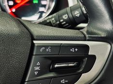 Chevrolet TRACKER 1.2 TURBO FLEX PREMIER AUTOMÁTICO 2024/2024 CASTELLAN E TOMAZONI MOTORS CAXIAS DO SUL / Carros no Vale