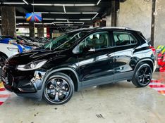 Chevrolet TRACKER 1.4 16V TURBO FLEX MIDNIGHT AUTOMÁTICO 2018/2019 CASTELLAN E TOMAZONI MOTORS CAXIAS DO SUL / Carros no Vale