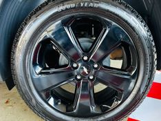 Chevrolet TRACKER 1.4 16V TURBO FLEX MIDNIGHT AUTOMÁTICO 2018/2019 CASTELLAN E TOMAZONI MOTORS CAXIAS DO SUL / Carros no Vale