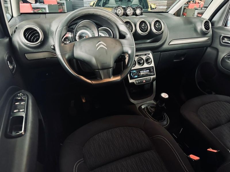 Citroen AIRCROSS 1.6 TENDANCE 16V FLEX 4P MANUAL 2014/2015 CASTELLAN E TOMAZONI MOTORS CAXIAS DO SUL / Carros no Vale Citroen AIRCROSS 1.6 TENDANCE 16V FLEX 4P MANUAL 2014/2015 CASTELLAN E TOMAZONI MOTORS CAXIAS DO SUL / Carros no Vale