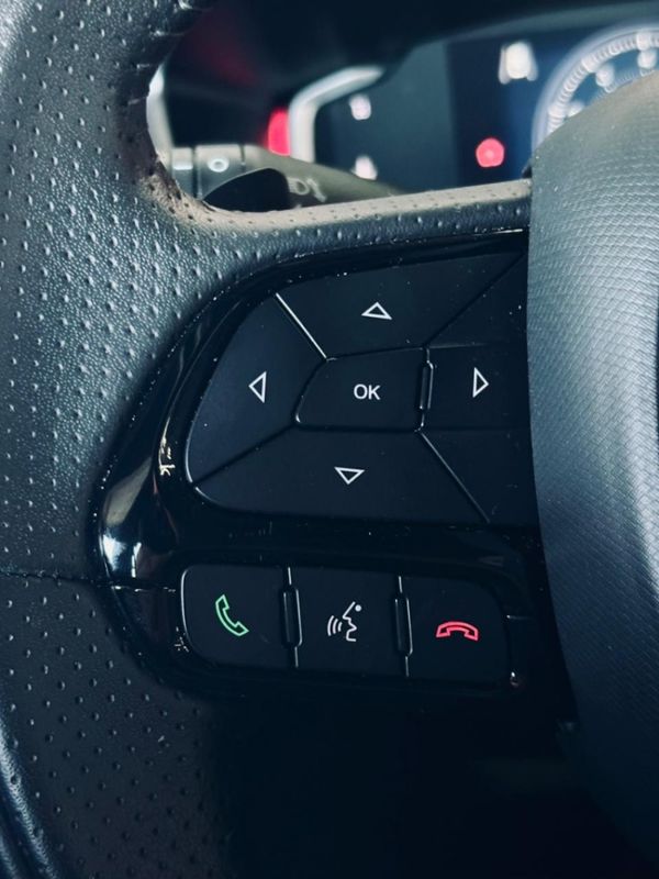 Fiat FASTBACK 1.3 TURBO 270 FLEX LIMITED EDITION AT6 2022/2023 CASTELLAN E TOMAZONI MOTORS CAXIAS DO SUL / Carros no Vale