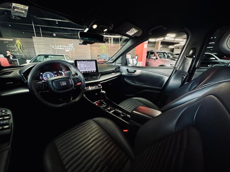 Fiat FASTBACK 1.3 TURBO 270 FLEX LIMITED EDITION AT6 2022/2023 CASTELLAN E TOMAZONI MOTORS CAXIAS DO SUL / Carros no Vale