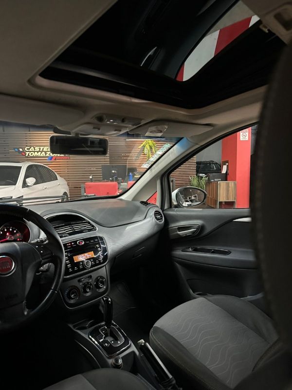 Fiat PUNTO 1.6 ESSENCE 16V FLEX 4P AUTOMATIZADO 2013/2013 CASTELLAN E TOMAZONI MOTORS CAXIAS DO SUL / Carros no Vale