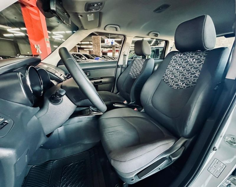 KIA SOUL 1.6 EX 16V FLEX 4P AUTOMÁTICO 2010/2011 CASTELLAN E TOMAZONI MOTORS CAXIAS DO SUL / Carros no Vale