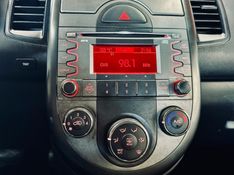 KIA SOUL 1.6 EX 16V FLEX 4P AUTOMÁTICO 2010/2011 CASTELLAN E TOMAZONI MOTORS CAXIAS DO SUL / Carros no Vale