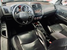 Mitsubishi ASX 2.0 4X2 16V FLEX 4P AUTOMÁTICO 2017/2018 CASTELLAN E TOMAZONI MOTORS CAXIAS DO SUL / Carros no Vale