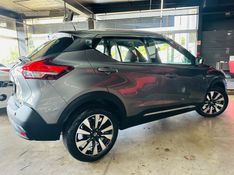 Nissan KICKS 1.6 16V FLEXSTART SV 4P XTRONIC 2016/2017 CASTELLAN E TOMAZONI MOTORS CAXIAS DO SUL / Carros no Vale