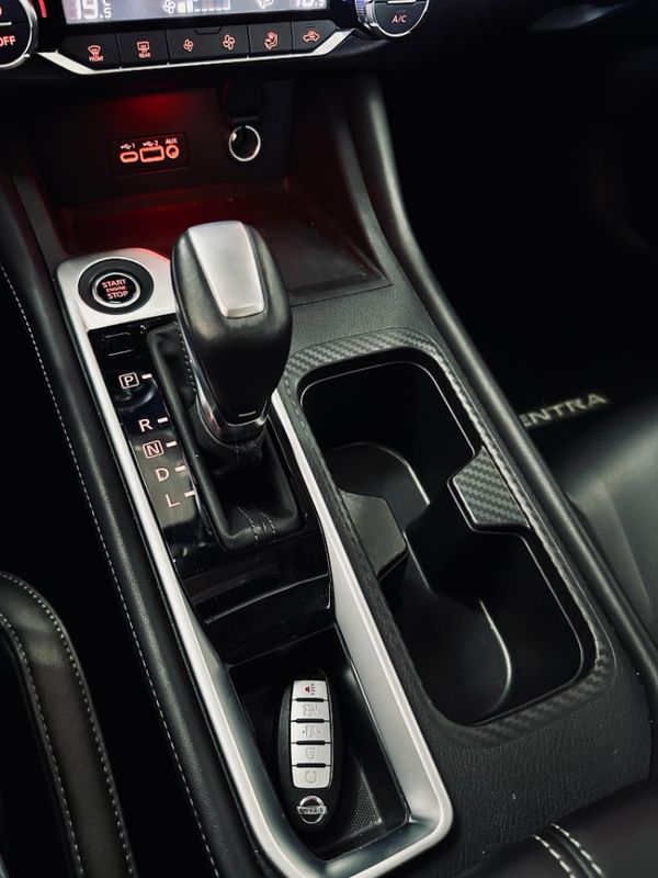 Nissan SENTRA 2.0 16V GASOLINA EXCLUSIVE XTRONIC 2023/2023 CASTELLAN E TOMAZONI MOTORS CAXIAS DO SUL / Carros no Vale Nissan SENTRA 2.0 16V GASOLINA EXCLUSIVE XTRONIC 2023/2023 CASTELLAN E TOMAZONI MOTORS CAXIAS DO SUL / Carros no Vale