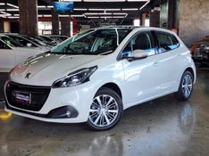 Peugeot 208 1.6 GRIFFE 16V FLEX 4P AUTOMÁTICO 2017/2018 CASTELLAN E TOMAZONI MOTORS CAXIAS DO SUL / Carros no Vale