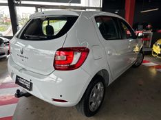 Renault SANDERO 1.0 EXPRESSION 16V FLEX 4P MANUAL 2016/2017 CASTELLAN E TOMAZONI MOTORS CAXIAS DO SUL / Carros no Vale