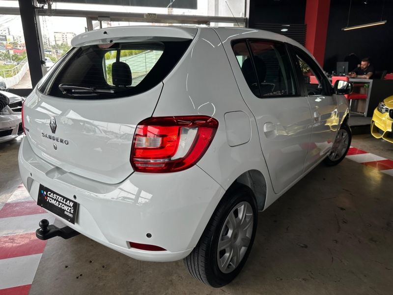 Renault SANDERO 1.0 EXPRESSION 16V FLEX 4P MANUAL 2016/2017 CASTELLAN E TOMAZONI MOTORS CAXIAS DO SUL / Carros no Vale