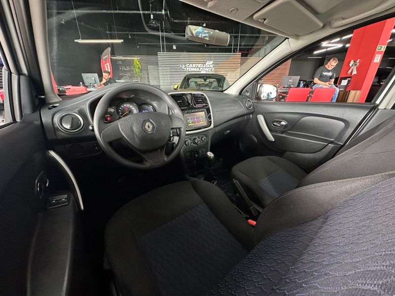 Renault SANDERO 1.0 EXPRESSION 16V FLEX 4P MANUAL 2016/2017 CASTELLAN E TOMAZONI MOTORS CAXIAS DO SUL / Carros no Vale