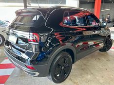 Volkswagen T-CROSS 1.4 250 TSI TOTAL FLEX HIGHLINE AUTOMÁTICO 2022/2022 CASTELLAN E TOMAZONI MOTORS CAXIAS DO SUL / Carros no Vale