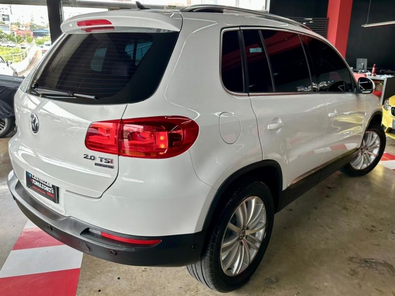 Volkswagen TIGUAN 2.0 TSI 16V TURBO GASOLINA 4P TIPTRONIC 2012/2013 CASTELLAN E TOMAZONI MOTORS CAXIAS DO SUL / Carros no Vale