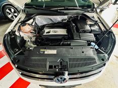 Volkswagen TIGUAN 2.0 TSI 16V TURBO GASOLINA 4P TIPTRONIC 2012/2013 CASTELLAN E TOMAZONI MOTORS CAXIAS DO SUL / Carros no Vale