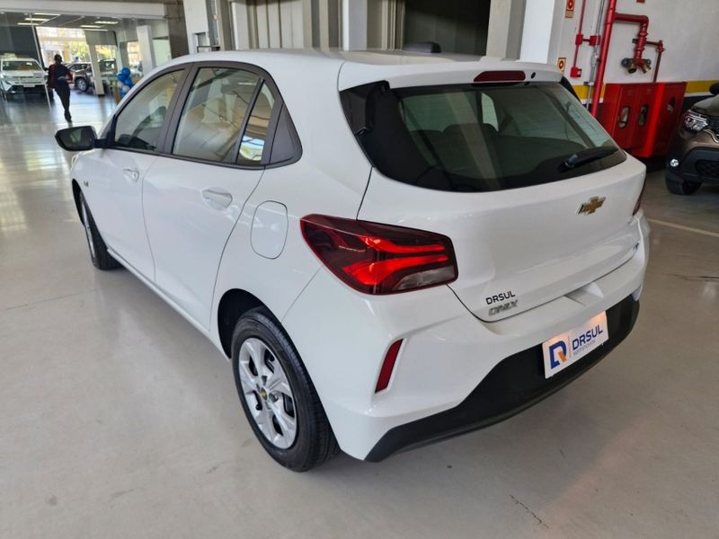 Chevrolet ONIX 1.0 FLEX LT MANUAL 2022/2023 DRSUL SEMINOVOS CAXIAS DO SUL – LAJEADO – SANTA CRUZ DO SUL / Carros no Vale