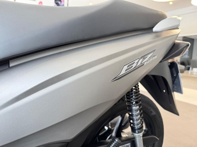 Honda Motos Biz 125 2023/2024 DRSUL SEMINOVOS CAXIAS DO SUL – LAJEADO – SANTA CRUZ DO SUL / Carros no Vale
