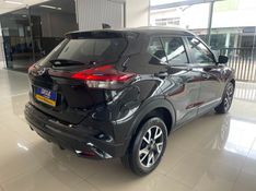 Nissan KICKS 1.6 16V FLEXSTART SENSE XTRONIC 2021/2022 DRSUL SEMINOVOS CAXIAS DO SUL – LAJEADO – SANTA CRUZ DO SUL / Carros no Vale
