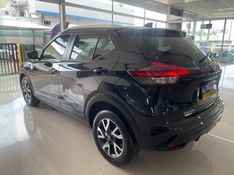 Nissan KICKS 1.6 16V FLEXSTART SENSE XTRONIC 2021/2022 DRSUL SEMINOVOS CAXIAS DO SUL – LAJEADO – SANTA CRUZ DO SUL / Carros no Vale