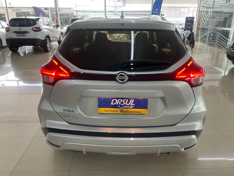Nissan KICKS 1.6 16V FLEXSTART SENSE XTRONIC 2022/2023 DRSUL SEMINOVOS CAXIAS DO SUL – LAJEADO – SANTA CRUZ DO SUL / Carros no Vale