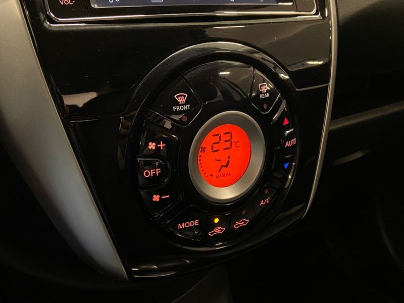 Nissan VERSA 1.6 16V FLEXSTART UNIQUE 4P XTRONIC 2017/2018 DRSUL SEMINOVOS CAXIAS DO SUL – LAJEADO – SANTA CRUZ DO SUL / Carros no Vale